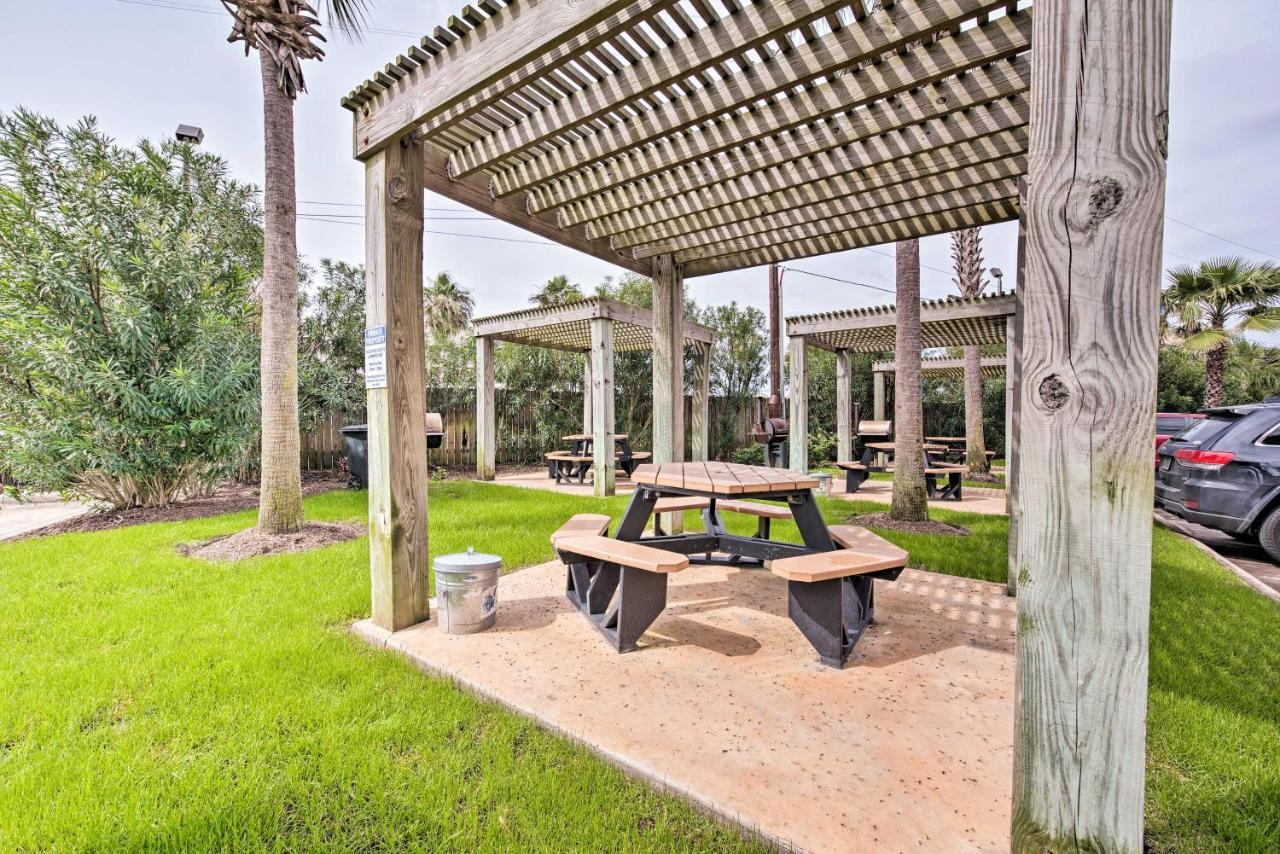 Galveston Condo With Oceanfront Views And 2 Pools ภายนอก รูปภาพ