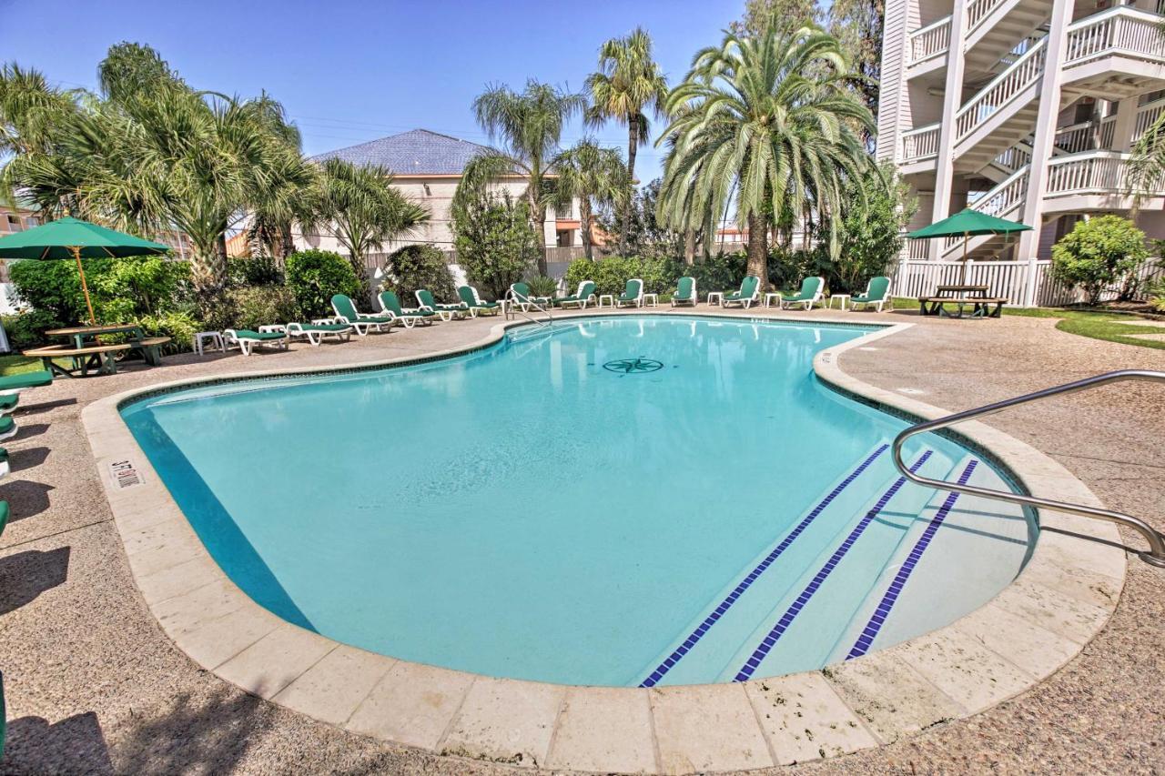 Galveston Condo With Oceanfront Views And 2 Pools ภายนอก รูปภาพ